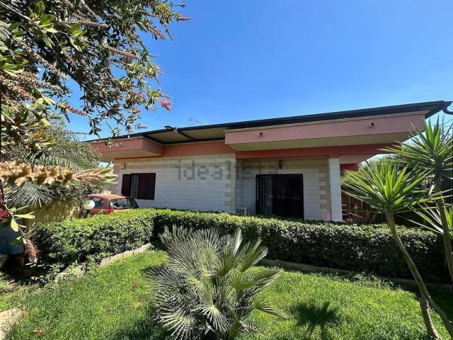 Casa in vendita a Vittoria, Sicilia