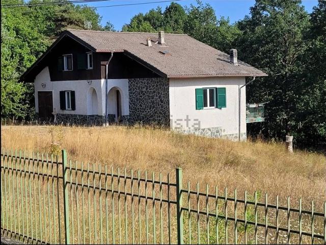 Casa in vendita a Toleto, Ponzone