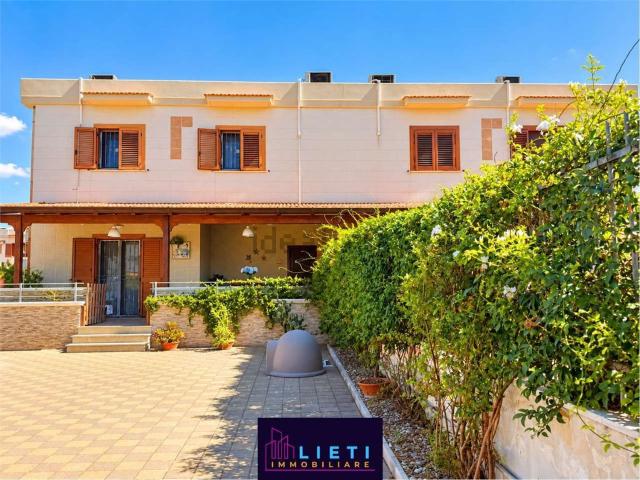 Casa in vendita a Talsano, Taranto