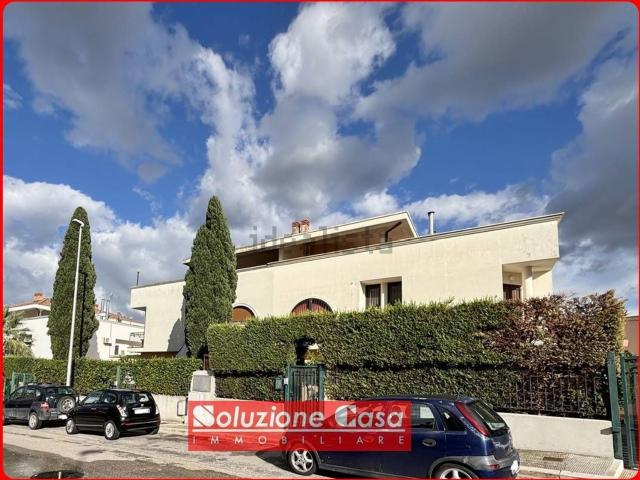 Casa in vendita a Puglia, Barletta-andria-trani