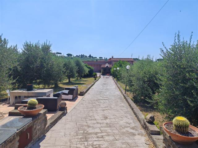 Casa in vendita a Cecchina, Albano Laziale