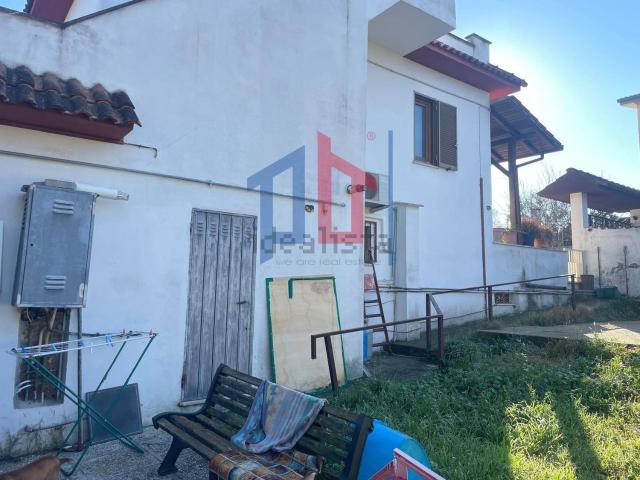 Casa in vendita a Aprilia, Lazio
