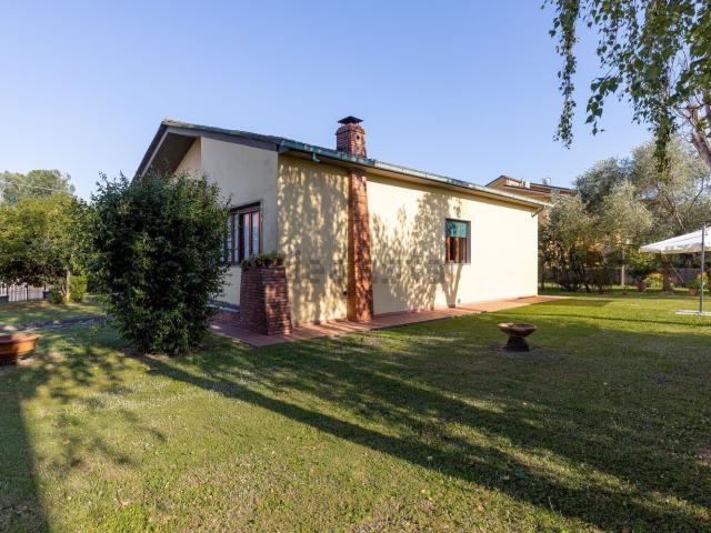 Casa in vendita a Sorbano del Vescovo, Bagni Di Lucca Ponte