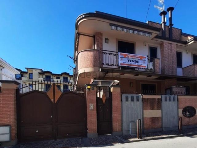 Casa in vendita a Frattamaggiore, Campania