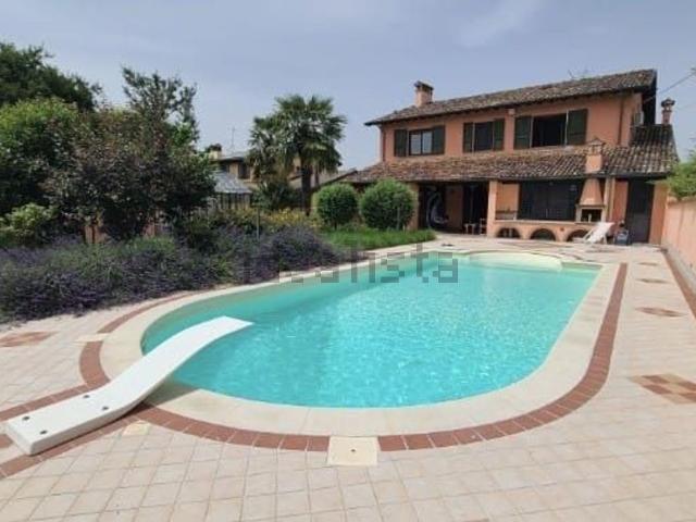 Casa in vendita a Crema, Lombardia