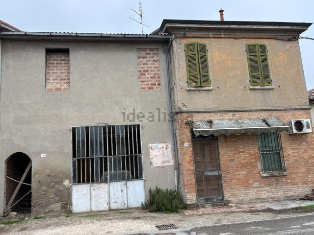Casa in vendita a Ravenna, Reggio Emilia