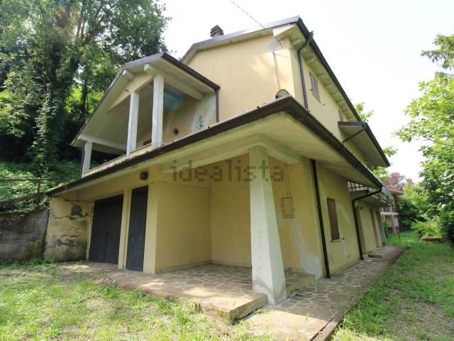 Casa in vendita a Casturzano, Nibbiano