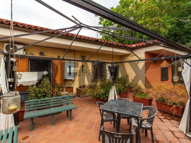 Casa in vendita a Paternò, Sicilia