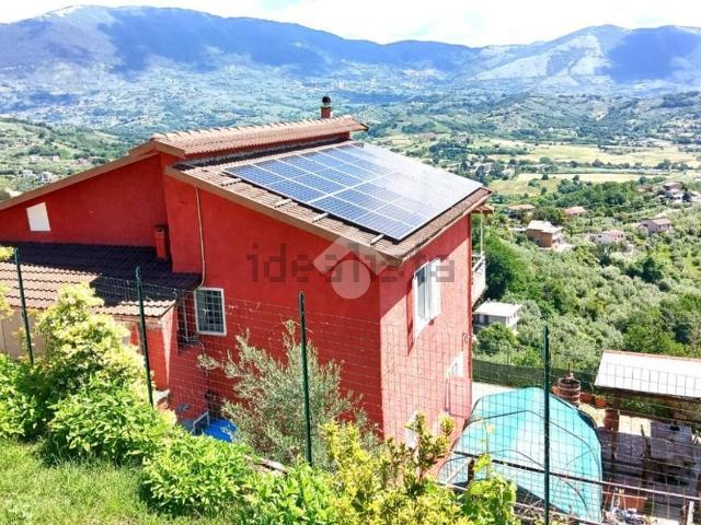 Casa in vendita a Paliano, Lazio