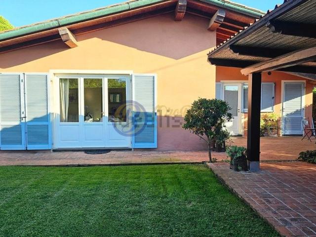Casa in vendita a Fontanini, Viareggio