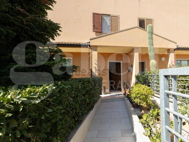 Casa in vendita a Cisternazzi, Ragusa