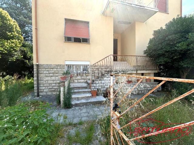 Casa in vendita a Santissima Annunziata, Lucca