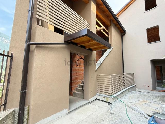 Casa in vendita a Casazza, Lombardia