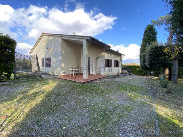 Casa in vendita a Petrignano, Gioiella