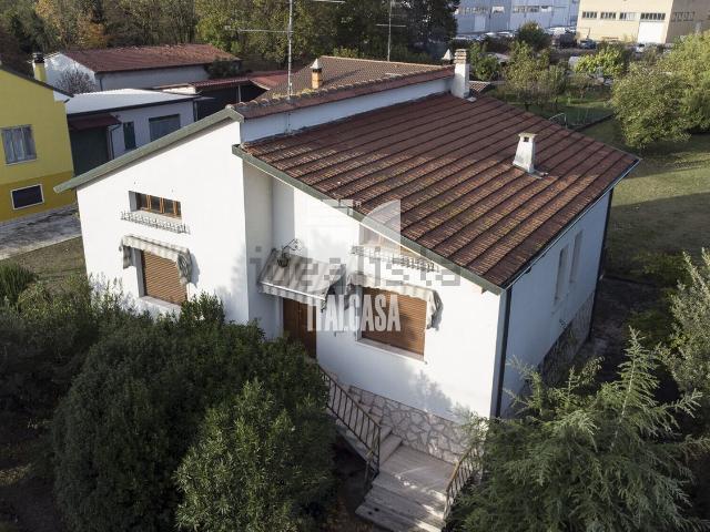 Casa in vendita a Castellucchio, Lombardia