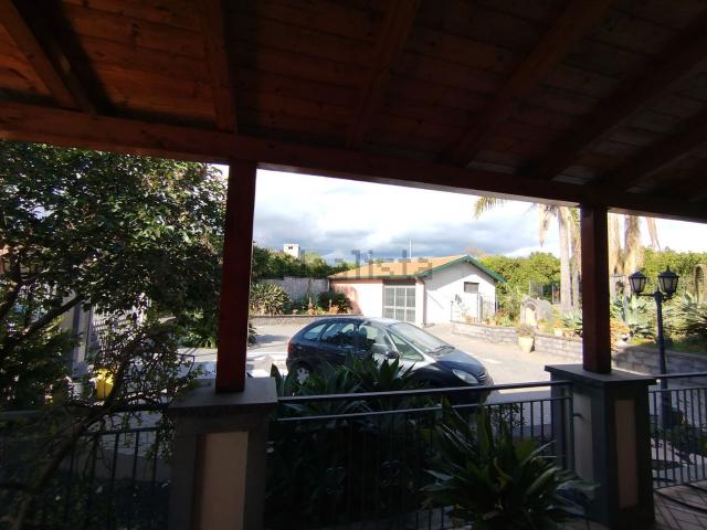 Casa in vendita a Acireale, Sicilia
