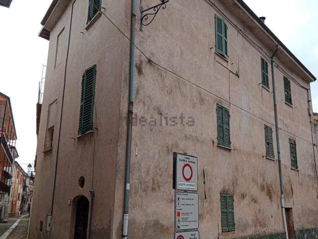 Casa in vendita a Piemonte, Alessandria