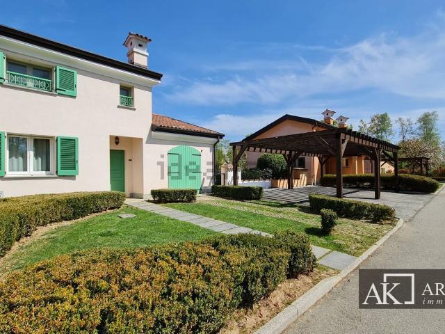 Casa in vendita a Piemonte, Novara
