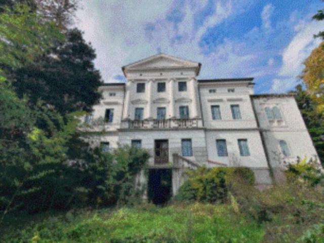 Casa in vendita a Cormons, Friuli-Venezia Giulia