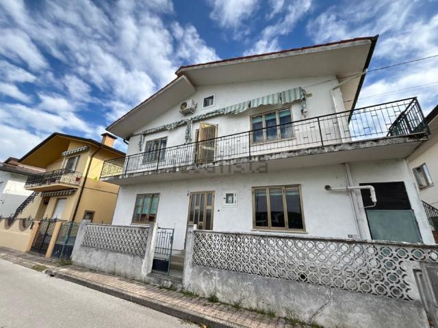 Casa in vendita a Borgo Saline, Marano Lagunare / Maran