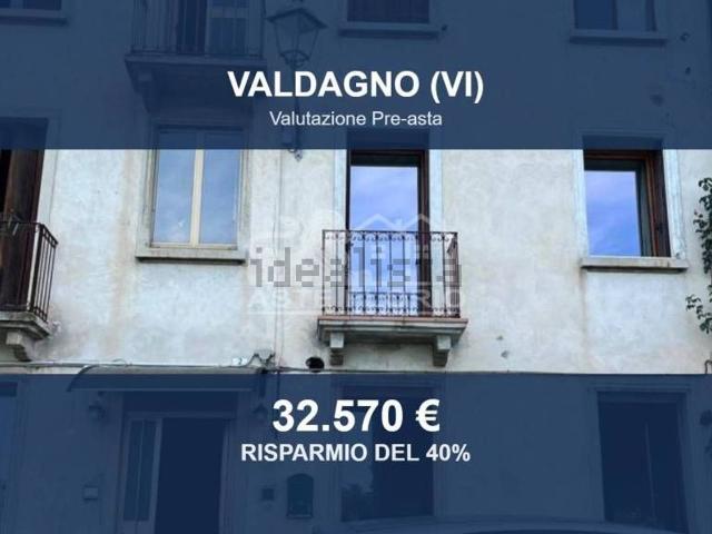 Casa in vendita a Contrada Massignani, Valdagno