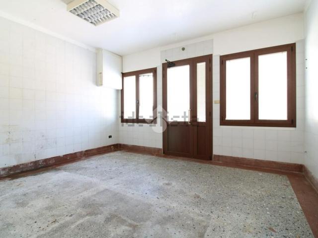 Casa in vendita a Teglio Veneto, Veneto