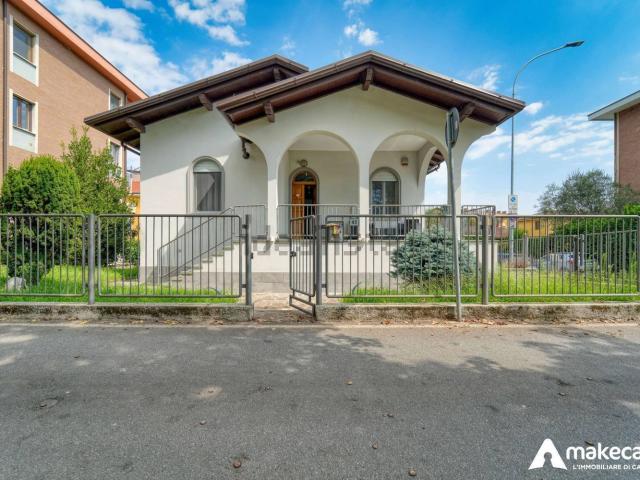 Casa in vendita a Melegnano, Milano