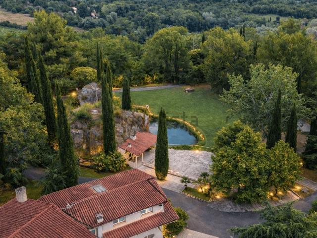 Casa in vendita a Scandriglia, Lazio