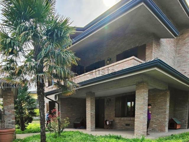 Casa in vendita a Unione dei comuni del Distretto Ceramico, Formigine