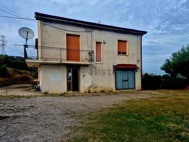 Casa in vendita a Bucchianico, Abruzzo