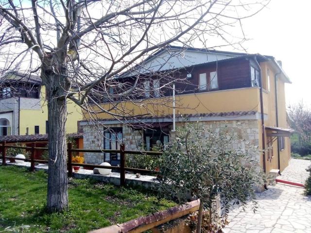 Casa in vendita a Salcito, Molise