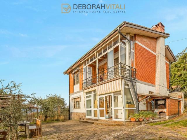 Casa in vendita a Tirolo, Bolano