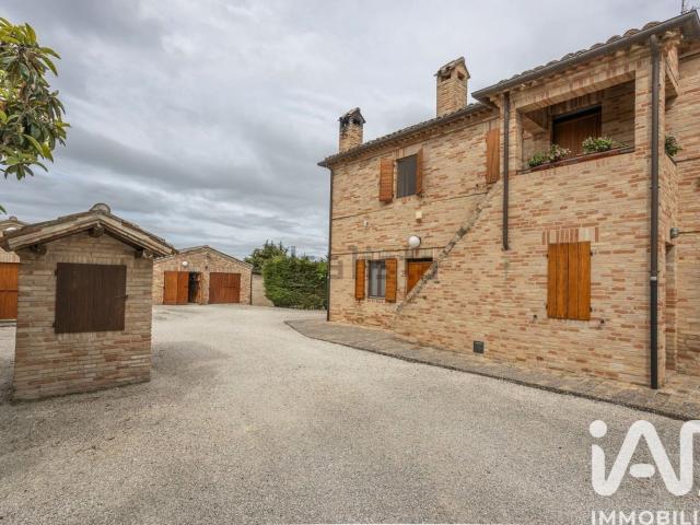 Casa in vendita a Marche, Macerata