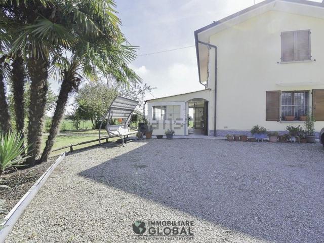 Casa in vendita a Crocetta-San Lazzaro-Modena Est, Modena