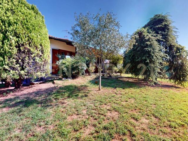 Casa in vendita a Fagnano Olona, Varese