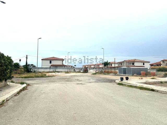 Casa in vendita a Falaride, Avola