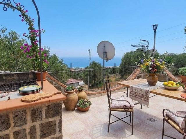 Casa in vendita a Camerota, Campania