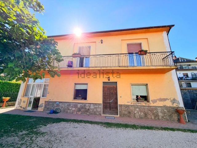 Casa in vendita a Montefiascone, Lazio