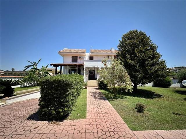 Casa in vendita a Lido di Marechiaro, Roma Capitale