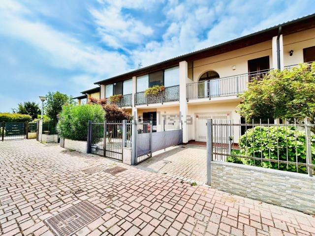 Casa in vendita a Divisa, Marcignago