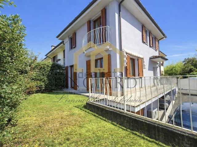 Casa in vendita a Fanfani, Lodi