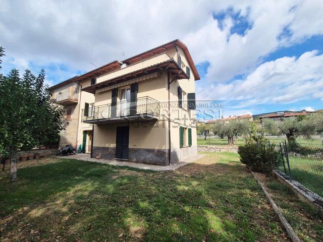 Casa in vendita a Tuoro sul Trasimeno, Perugia