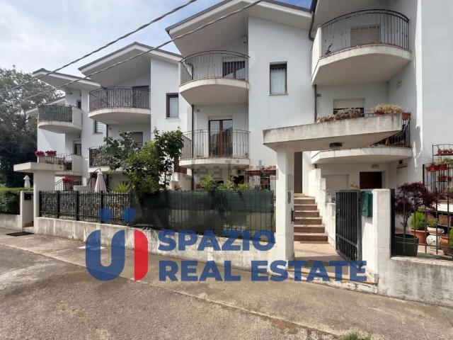 Casa in vendita a Città Sant'angelo, Abruzzo