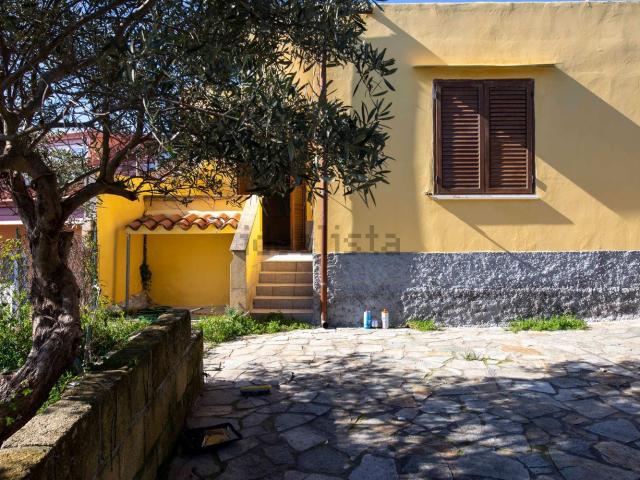 Casa in vendita a Siano, Calabria