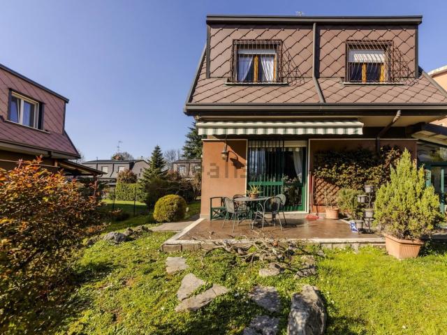 Casa in vendita a Valera, Arese