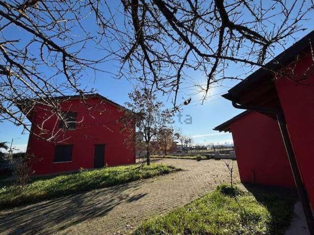 Casa in vendita a Villanova Sull'arda, Reggio Emilia