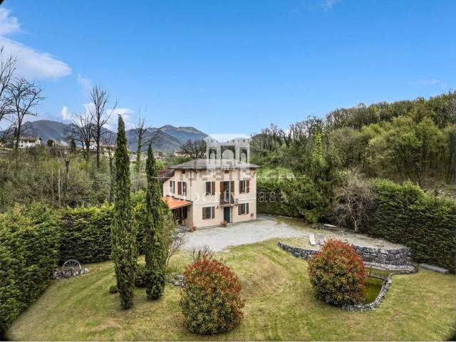 Casa in vendita a Comunità montana della Valle Sabbia, Roè Volciano