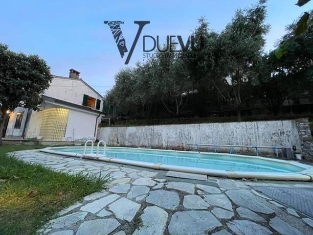 Casa in vendita a Tonfano, Toscana