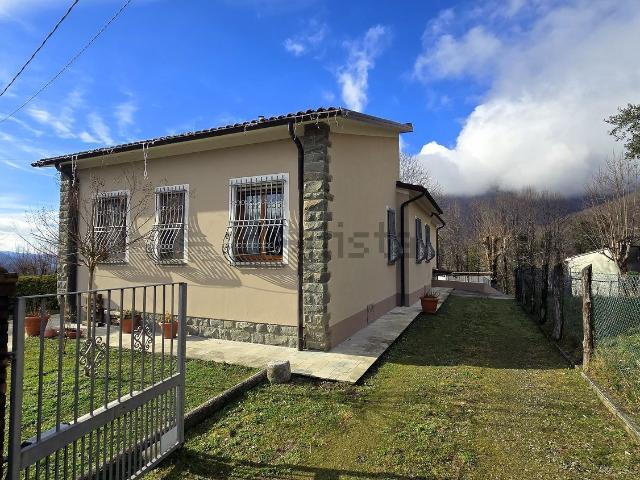 Casa in vendita a Unione dei comuni Media Valle del Serchio, Ponte A Serraglio