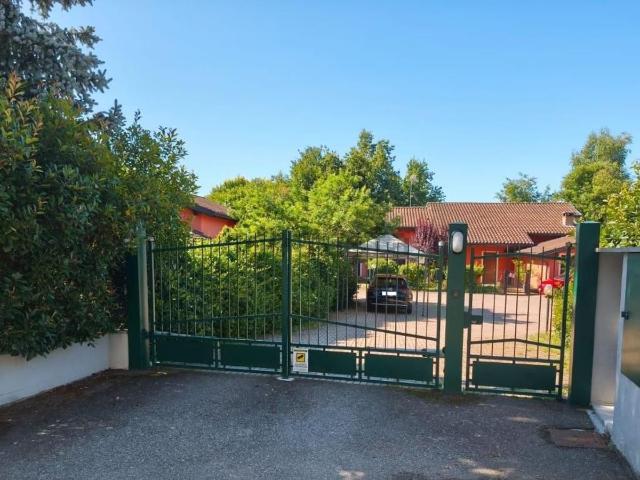 Casa in vendita a Piemonte, Biella